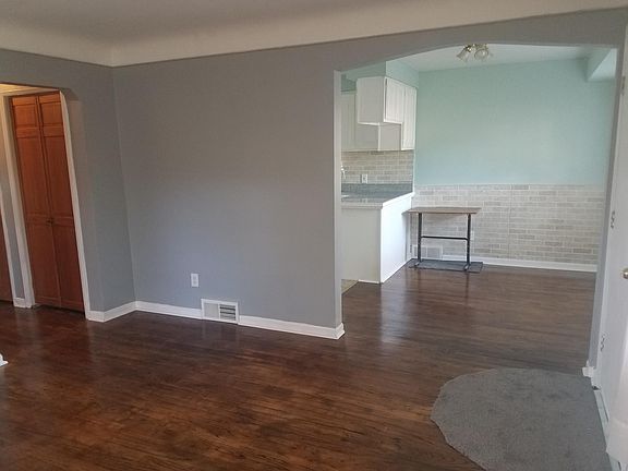 Living Room/Dinning Room