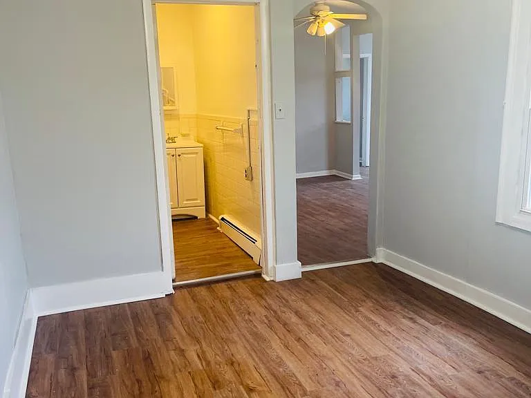 34 Paterson Ave — Photo 5
