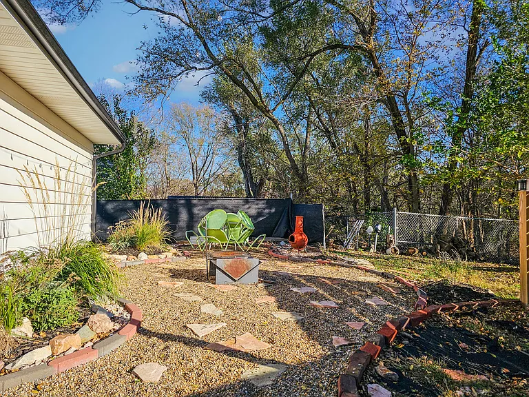 2303 S 6th St #2303 — Photo 3