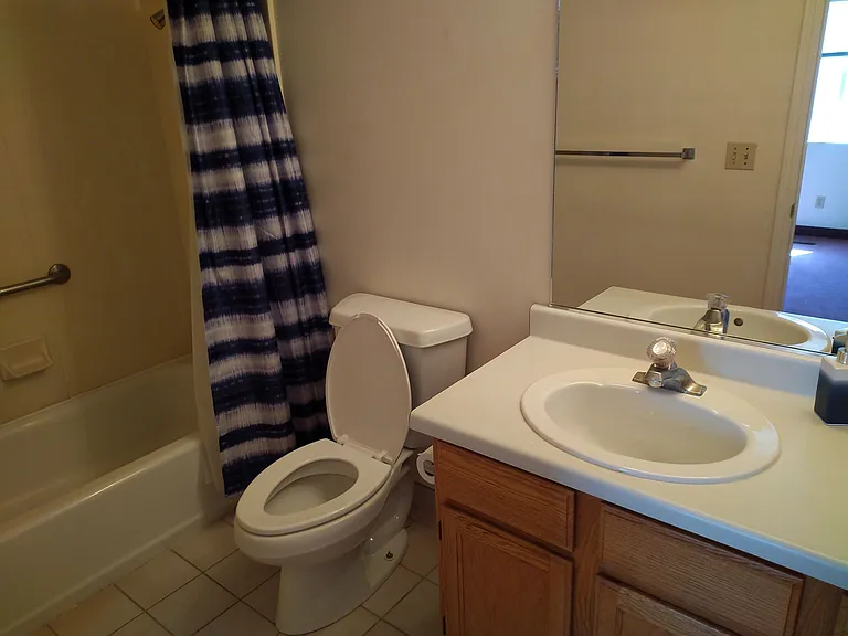 164 Pioneer Ave #212 — Photo 8