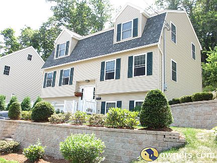 Newer Home In Reading