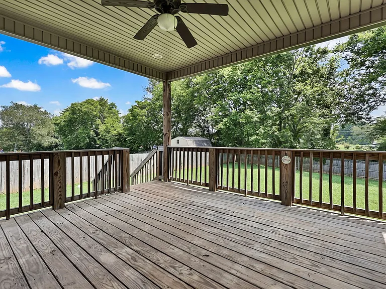 987 Promenade Dr — Photo 4