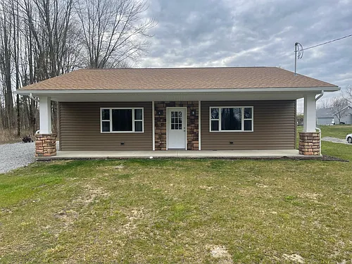 2270 Breezewood Ave Photo 1