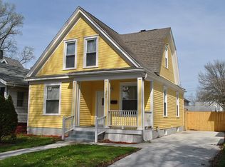 1320 N 3rd St, Springfield, IL 62702