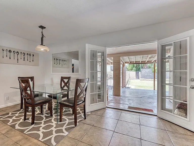 3002 N 81st Pl — Photo 10