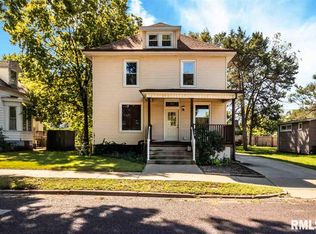 808 Catherine St, Pekin, IL 61554