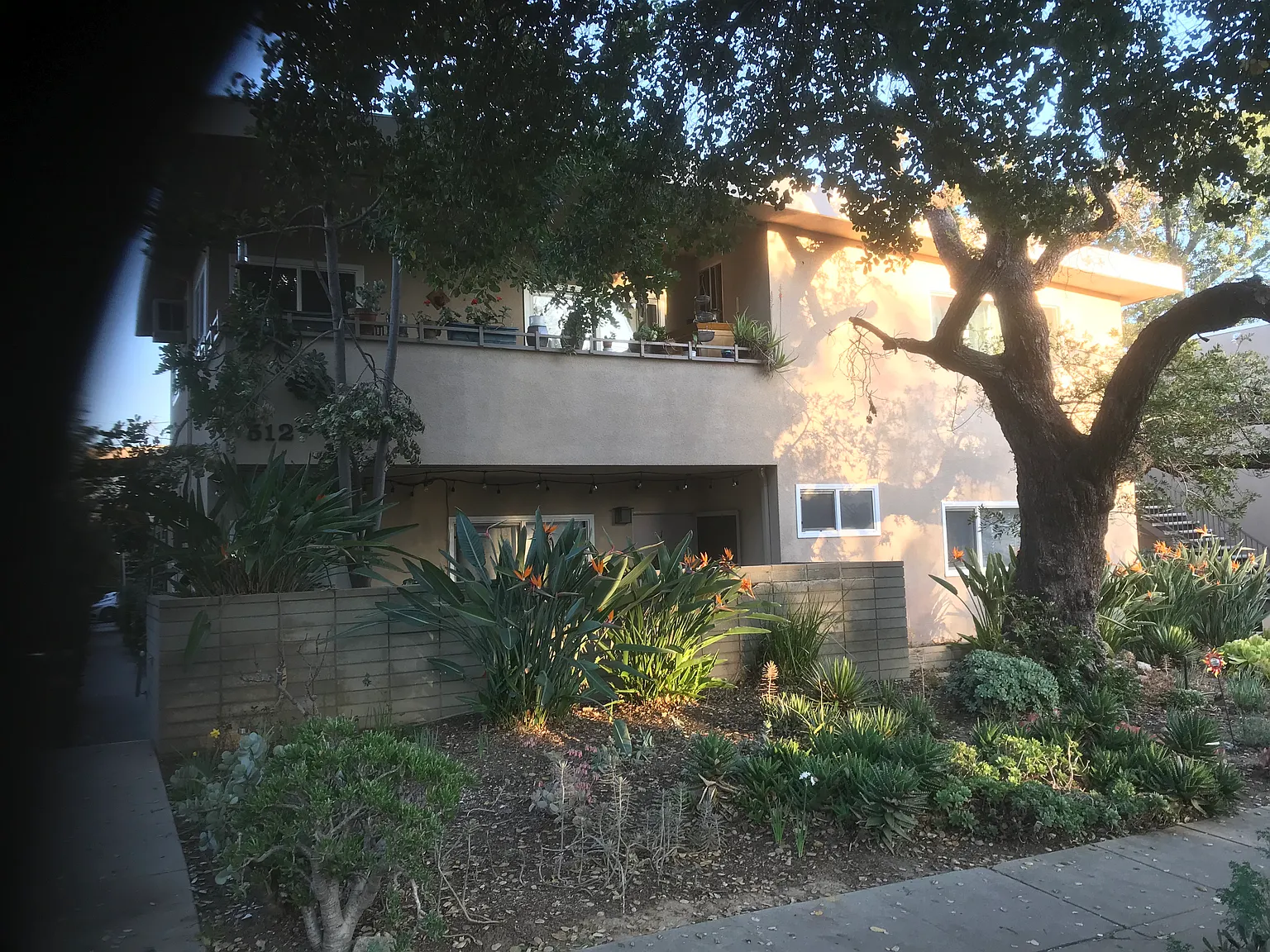 512 S Euclid Ave — Photo 1