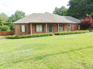 220 Redbud Ln, Dyersburg, TN 38024