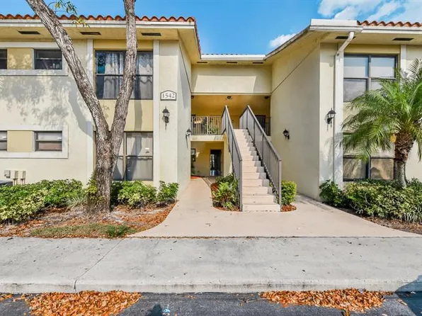 1542 Lake Crystal Dr APT B, Royal Palm Beach, FL 33411