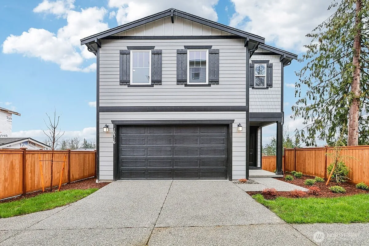 10316 6th Place SE #SW 16 photo 1