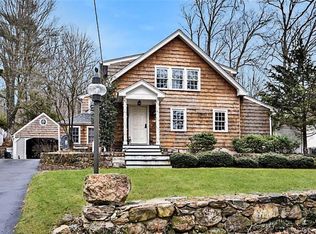 47 Weed St, New Canaan, CT 06840