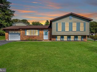 6153 Forest Ln, Eldersburg, MD 21784