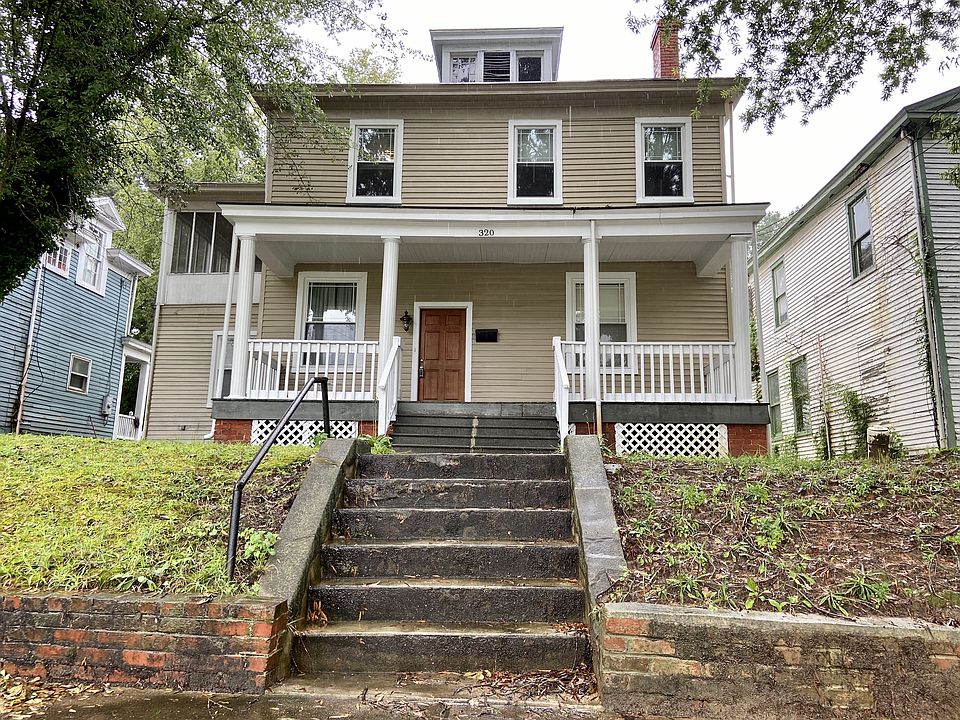 1st image of 320 Saint Andrew St #C