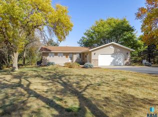 29785 471st Ave, Beresford, SD 57004