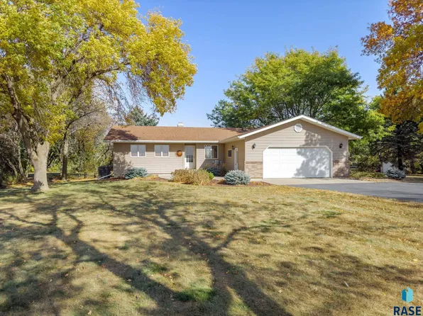 29785 471st Ave, Beresford, SD 57004