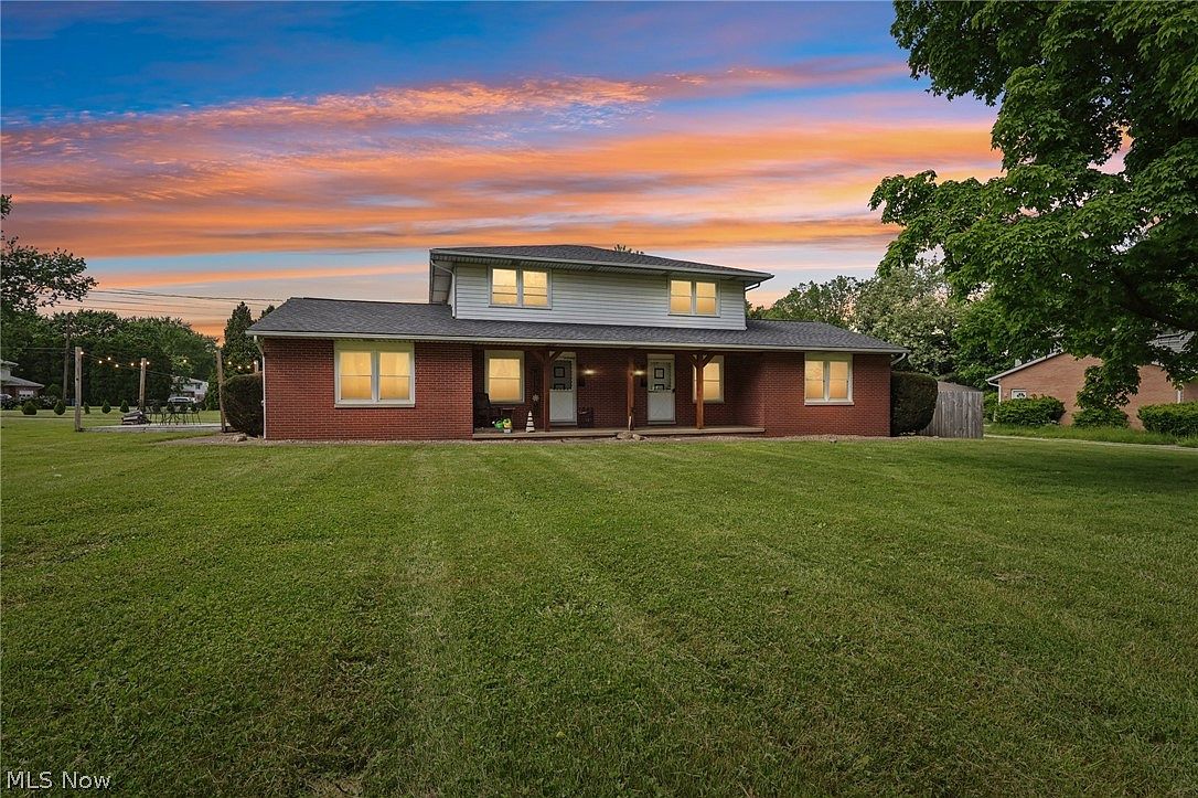 2807 & 2811 Sweitzer Rd, Uniontown, OH 44685 Zillow