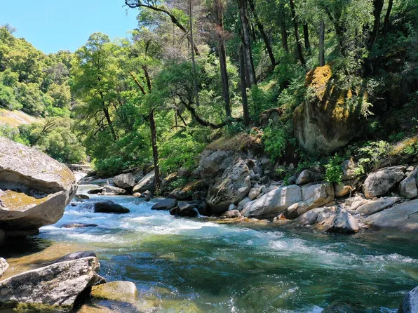 50 Happy Valley Rd, Somerset, CA 95684