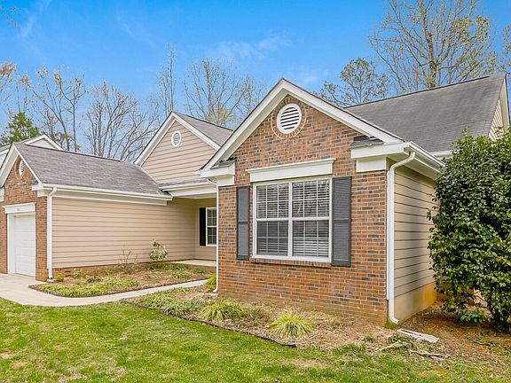 3rd image of 3913 Leghorn Ct