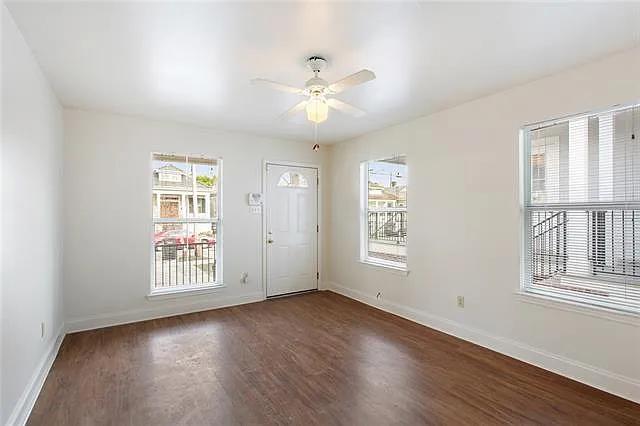 2 bed, 875 sqft, $1,600 — Photo 4