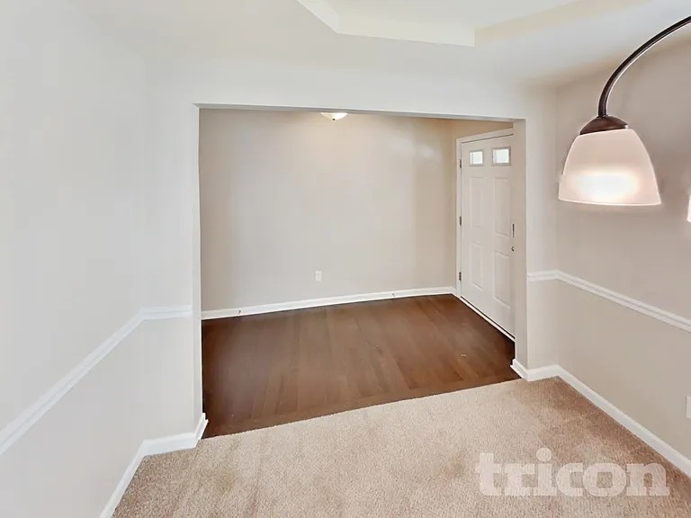 4676 Midstream Crossing Dr — Photo 15