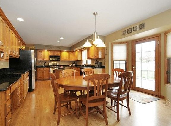 3rd image of 10543 Pentagon Dr