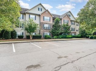 4742 Tatton Park Cir UNIT 2A, Winston Salem, NC 27103
