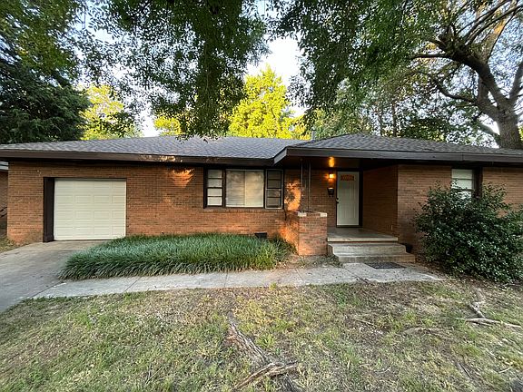 2nd image of 1603 Franklin Dr