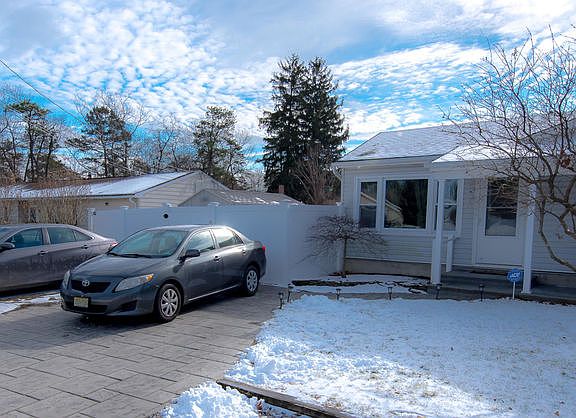 3rd image of 312 Northampton Blvd