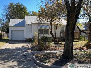 1720 N Floberta Rd, Wichita, KS 67208