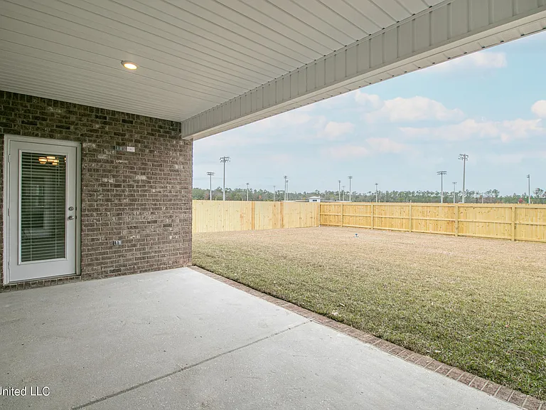 5209 Fairbury Way — Photo 23