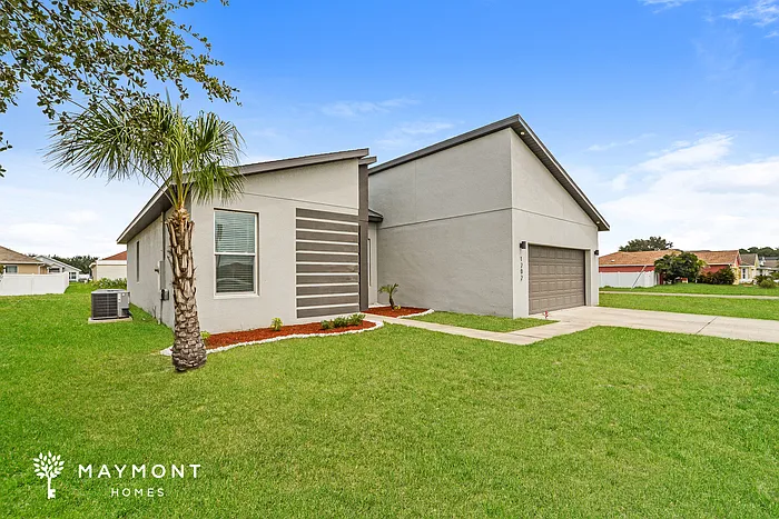1202 N Platte Ct — Photo 3