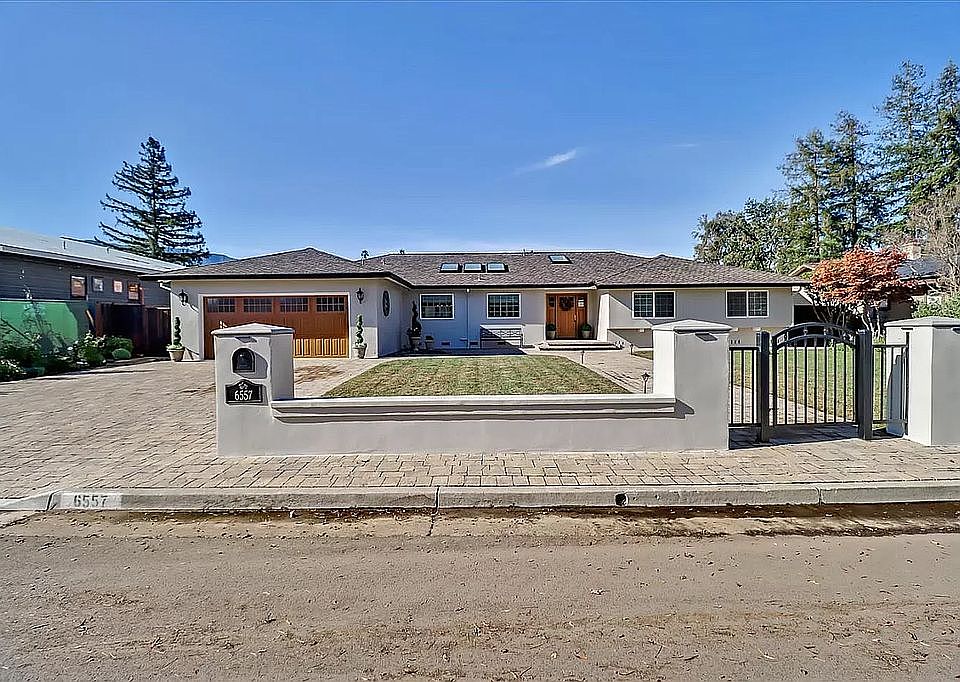 1st image of 6557 Crystal Springs Dr