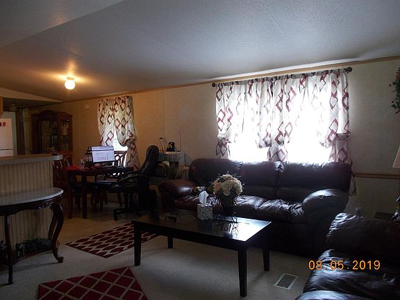 3rd image of 205 Shiloh Dr