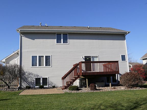 3rd image of 2505 NW School St