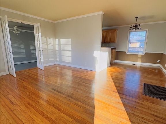 2nd image of 4507 S Rockford Ave