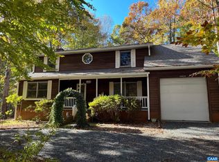 880 Jefferson Dr, Palmyra, VA 22963