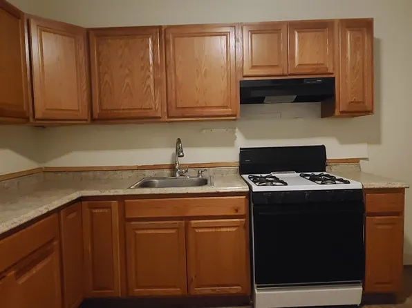 29 Roosevelt Avenue image 2 of 19