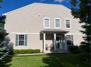 188 Concord Dr S, Oswego, IL 60543
