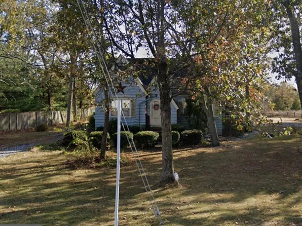 2171 W Garden Rd, Vineland, NJ 08360