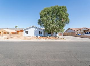 660 S Mendota Ave, Somerton, AZ 85350