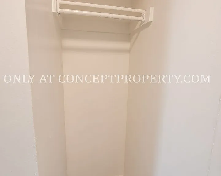 223 E 3rd Ave — Photo 64