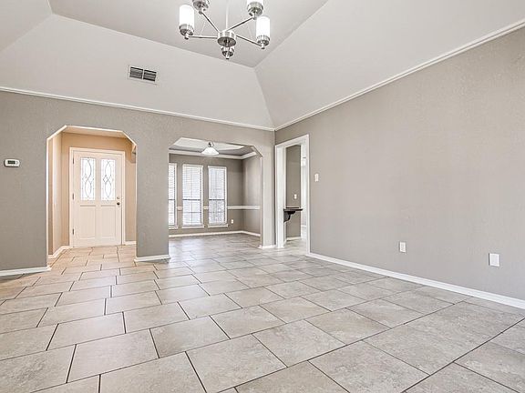 5th image of 7616 Harmony Dr