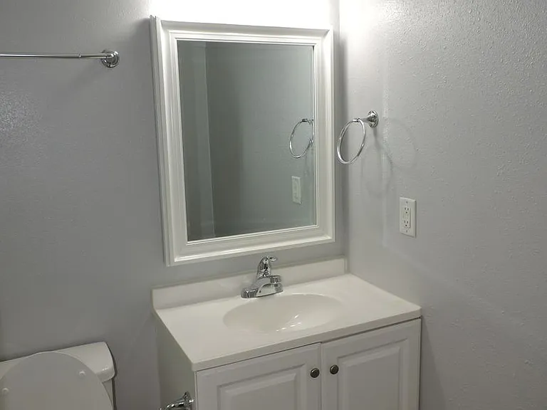 346 Quigley Rd — Photo 20