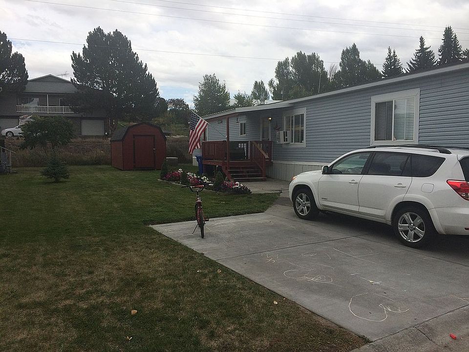 1st image of 722 Lupine Cir