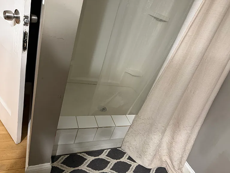 23 Primrose St #3 — Photo 9