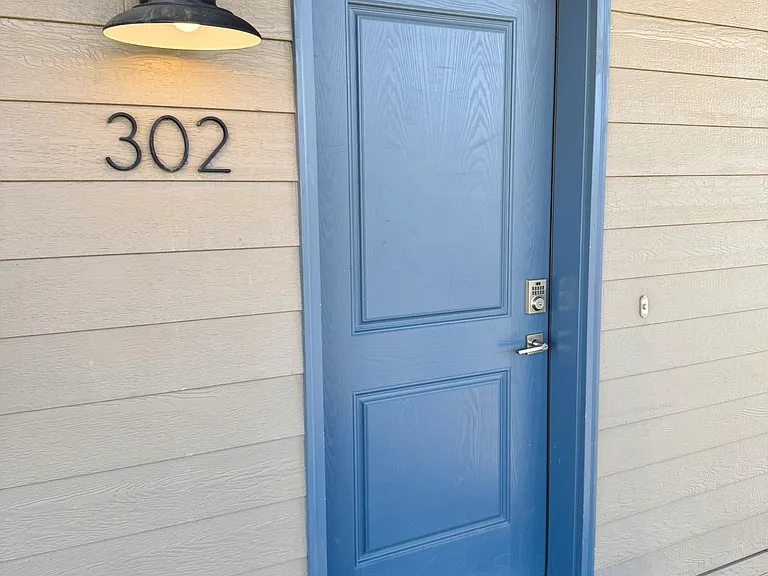106 E Jasper Ave #302 — Photo 15