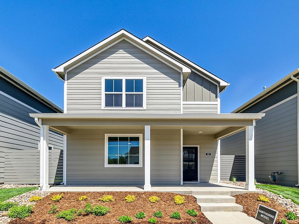 1st image of 328 E Park Pl