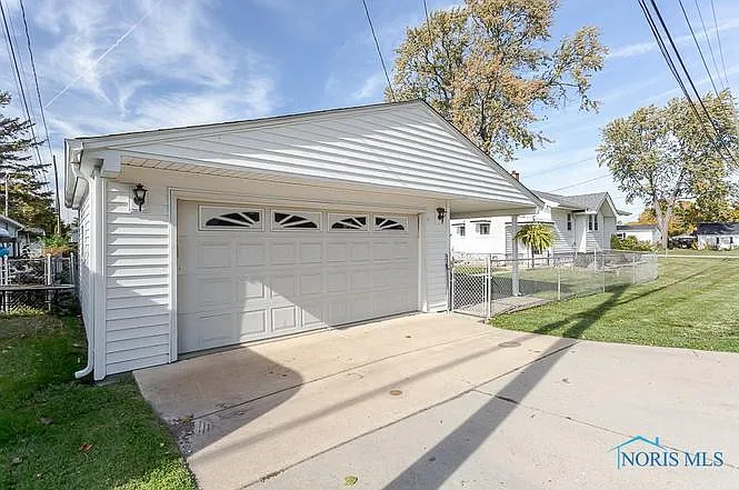 5401 Patriot Dr — Photo 39