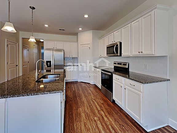 3rd image of 4320 Spregan Way