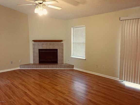 4th image of 9031 Berens St